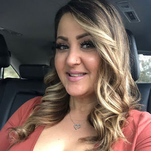 Meet your Posher, Vanessa